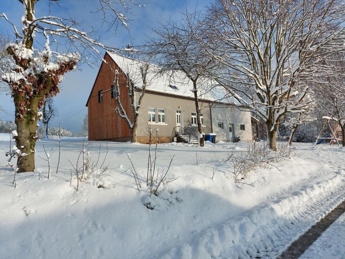 Cozy Holiday Home In Neuendorf With Garden Екстер'єр фото
