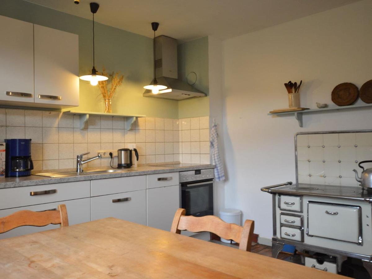 Cozy Holiday Home In Neuendorf With Garden Екстер'єр фото