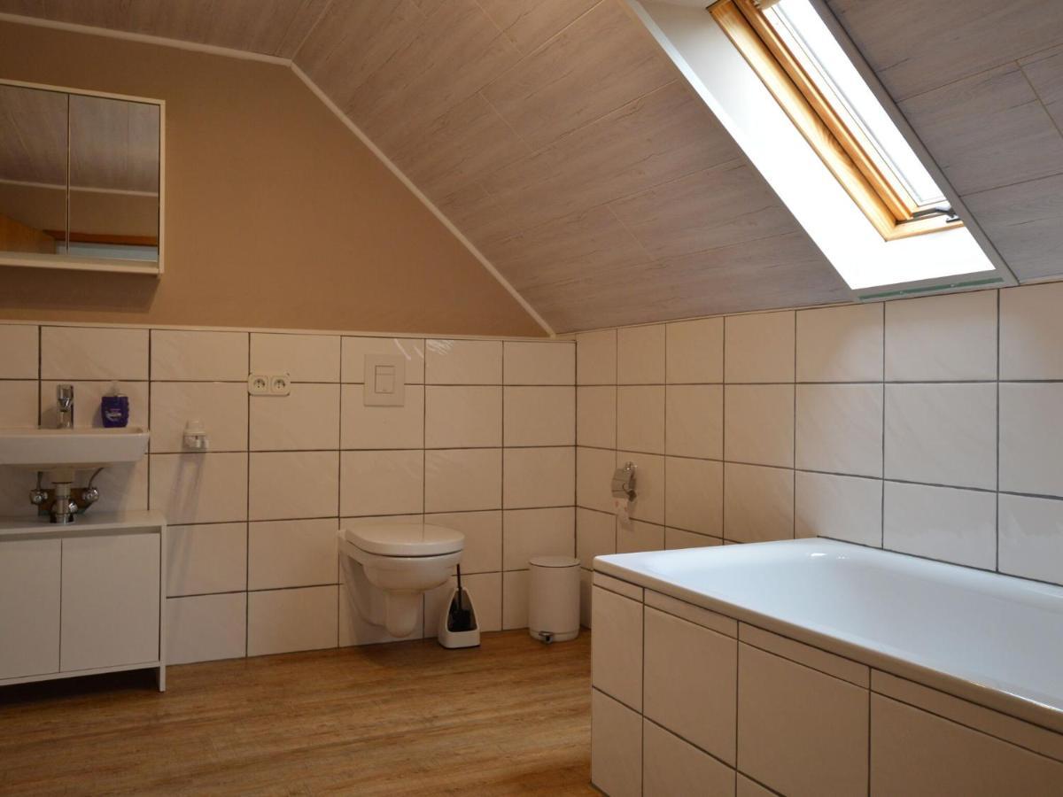 Cozy Holiday Home In Neuendorf With Garden Екстер'єр фото